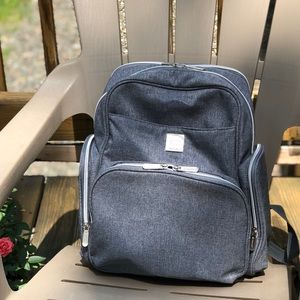 ergobaby anywhere i go diaper bag
